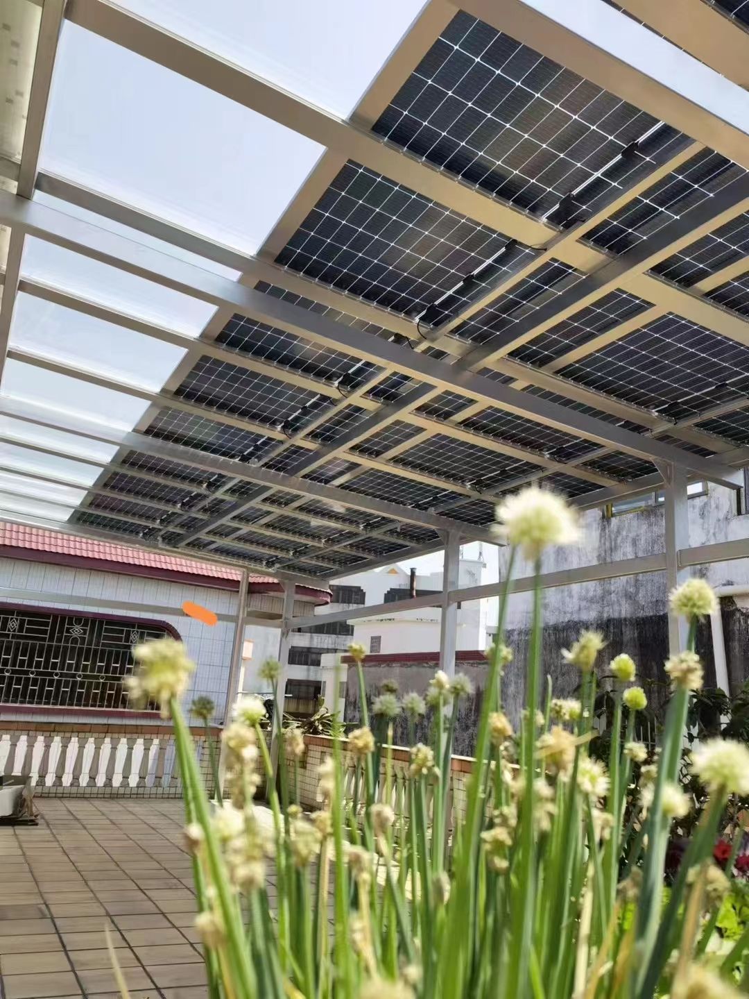 垦利别墅家用屋顶太阳能发电系统安装